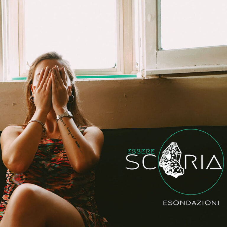 Esserescoria riflette su una società disconnessa dal significato della vita nel suo album di debutto “Esondazioni”