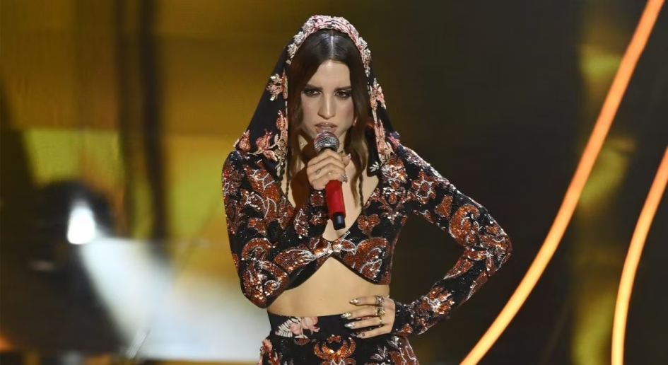 SANREMO 2024: Angelina Mango con “La Noia” vince il premio della Sala Stampa Lucio Dalla