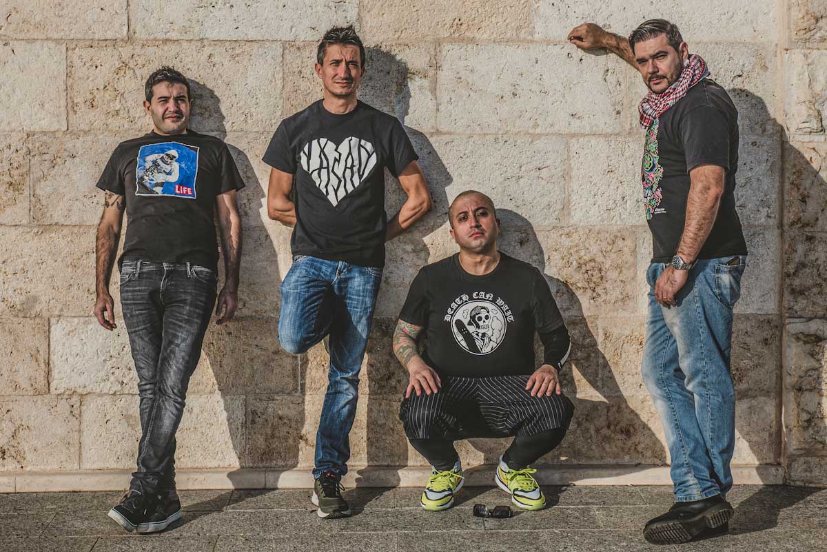 “Chasing Dreams” è l’EP d’esordio dei Whisper Of A White Bullet