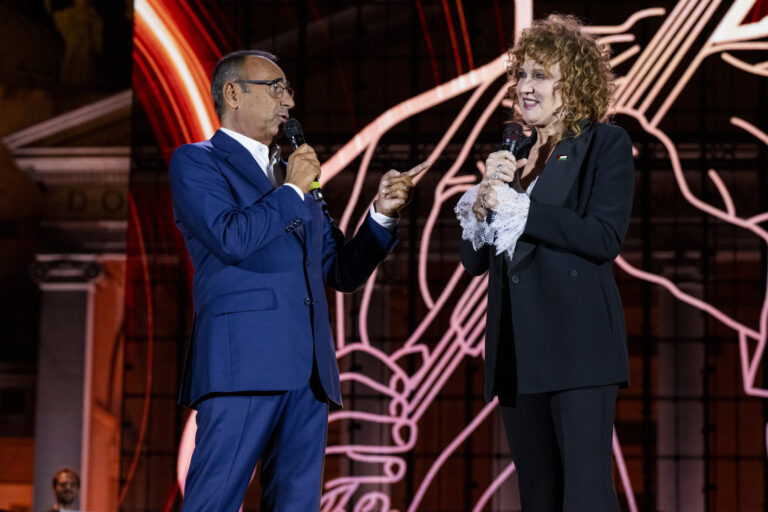 “Pino è – Il viaggio del Musicante” in onda oggi 20 settembre alle 21.30 su Rai 1